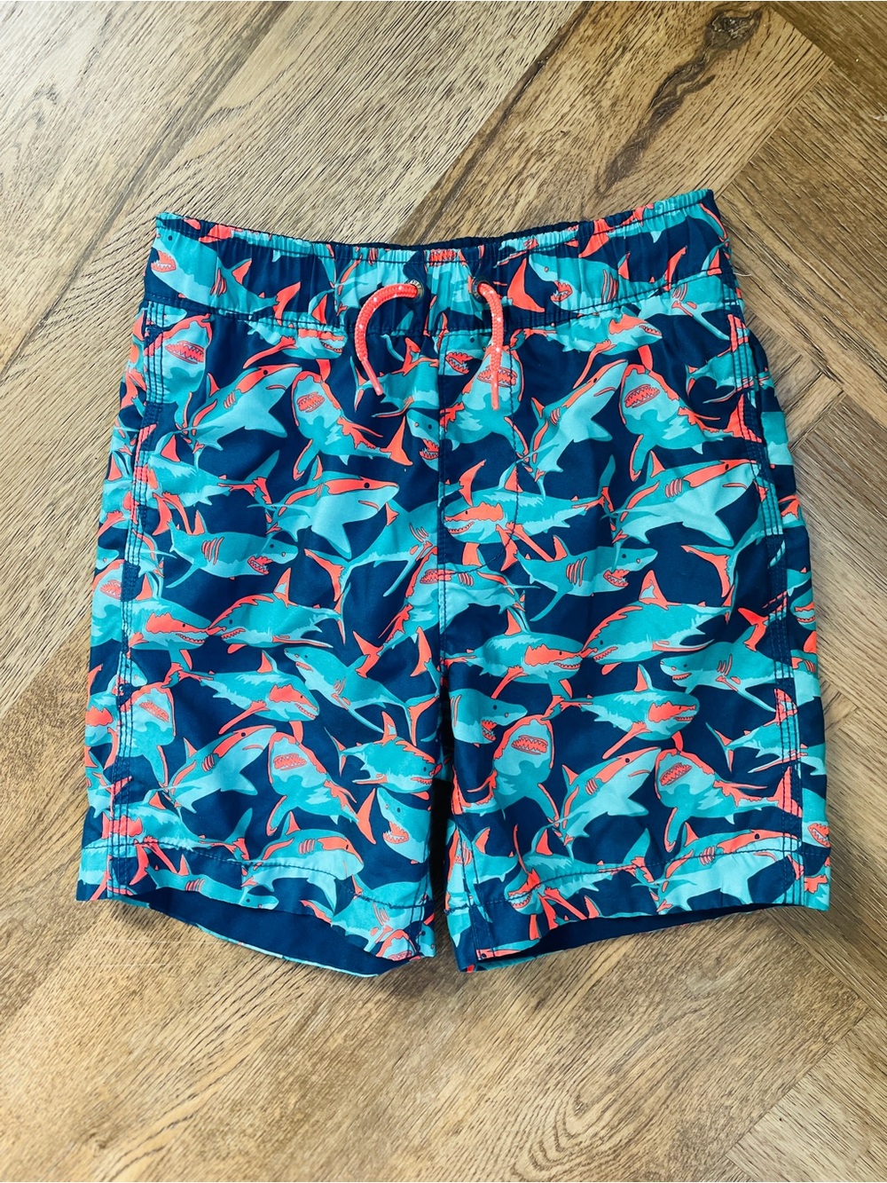 Gap Kids Boys Shark Print Swim Trunks Size Medium - Picture 3 of 6